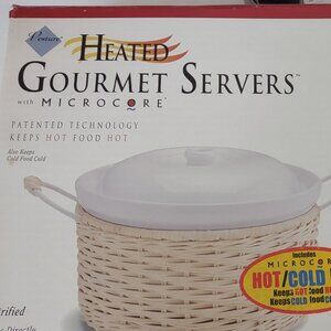 Heated Gourmet Servers with Microcore